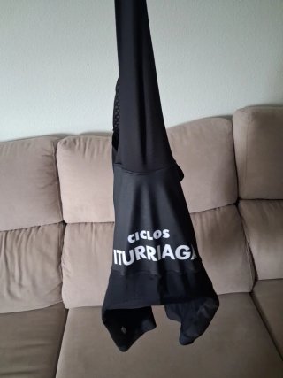 Maillot y culotte ciclismo Ciclos Iturriaga