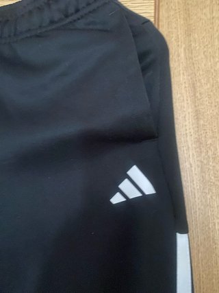 Pantalón chándal juvenil Adidas Talla 13-14 Años