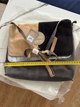 Bolso Day&day sin estrenar de piel