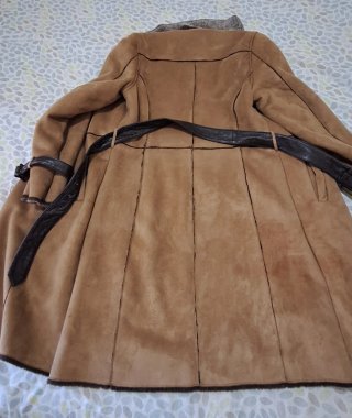 Cappotto marrone con cintura