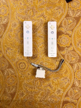 NINTENDO WII PACK: 2 Mandos, Zapper y 6 Juegos