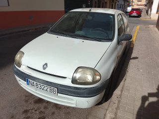 Renault Clio 2002