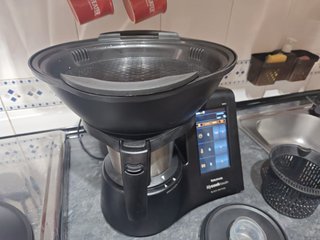 ROBOT DE COCINA TAURUS MYCOOK BLACK EDITION.