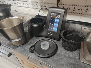 ROBOT DE COCINA TAURUS MYCOOK BLACK EDITION.