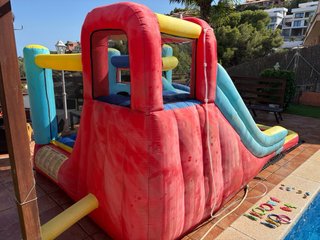 Castillo hinchable de agua