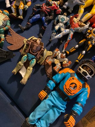 Lotto di action figure e giocattoli