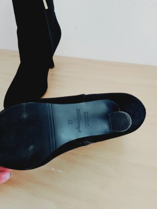 Stivaletti scamosciati neri donna