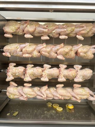 Asador de pollos profesional