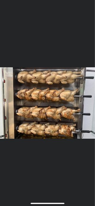 Asador de pollos profesional