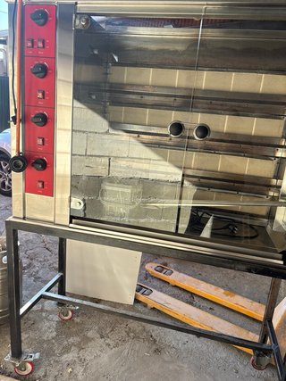 Asador de pollos profesional