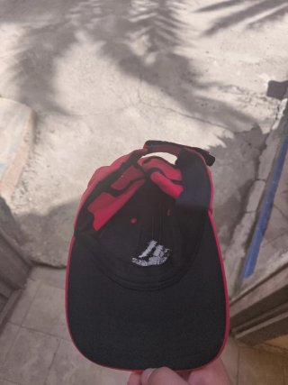 Gorra Adidas Roja