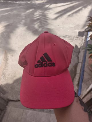 Gorra Adidas Roja