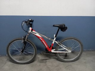 Bicicleta BH Oregón 24" roja y blanca