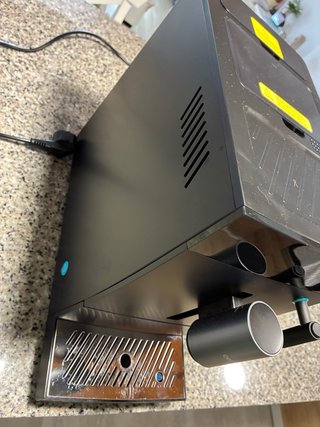 Cafetera Cecotec Superautomática Negra