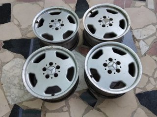 Llantas Mercedes 16
