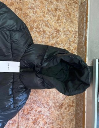 Abrigo Anorak Negro con Capucha