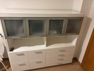 Armario blanco lacado de madera