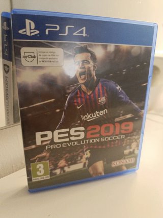 PES 2019 Pro Evolution Soccer PS4