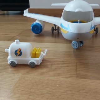 Avión Pinypon Action