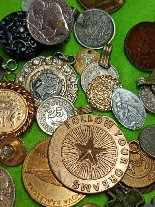 Lote de monedas y medallas antiguas ,tokens