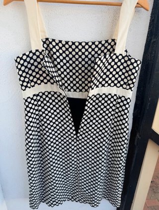 Vestido lunares
