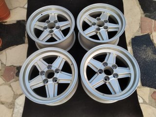 Llantas Mercedes 16