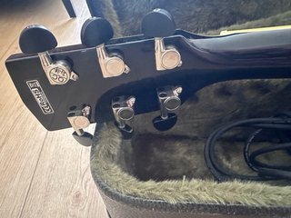 Guitarra Electroacústica Cort Negra + Estuche