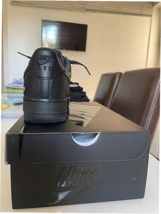 Nike Air Force 1 Low Supreme Negro Talla 36.5
