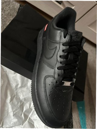 Nike Air Force 1 Low Supreme Negro Talla 39