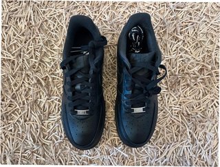 Nike Air Force 1 Low Supreme Negro Talla 36