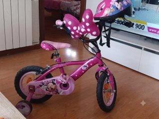 Bici Minnie Mouse y Casco Infantil