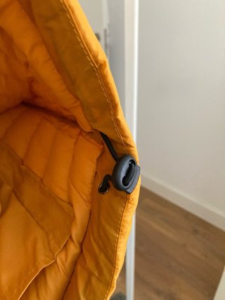 Chaleco acolchado amarillo