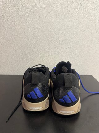 adidas AE 1 Low Anthony Edwards negras/doradas