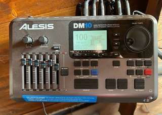 Batería Electrónica Alesis DM10