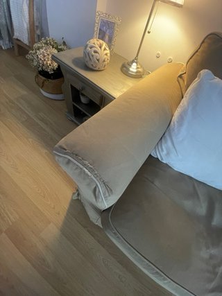 Divano a 3 posti IKEA in colore grezzo