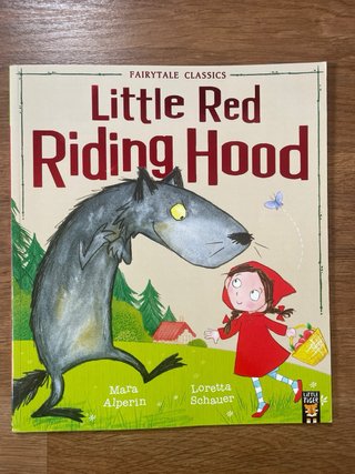 Cinco libros infantiles en ingles