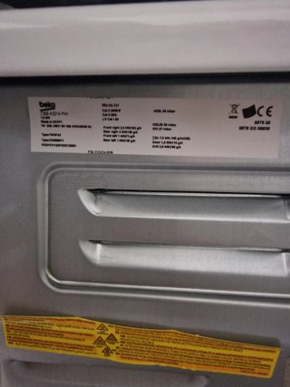 Cocina Beko Blanca y Negra