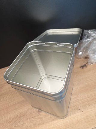 Latas metálicas para almacenaje