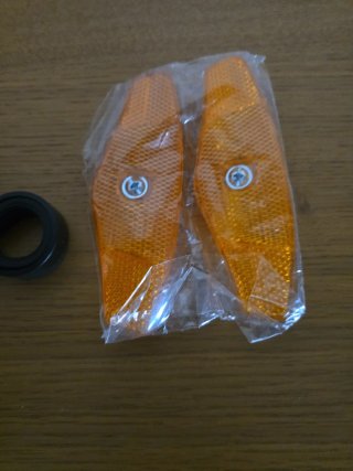 Luz y reflectores para bici