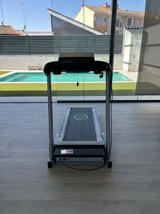 Cinta de andar y correr Cecotec