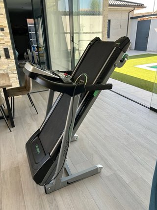 Cinta de andar y correr Cecotec