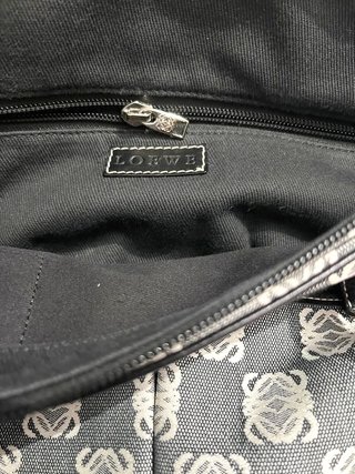 Bolso Loewe gran capacidad