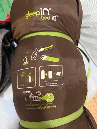 Saco de dormir Quechua marrón y verde