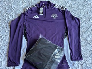 Chándal Manchester United Adidas Talla XL nuevo
