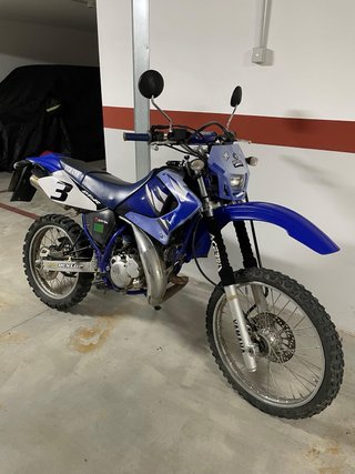 Yamaha DT 125 R Azul/Blanca