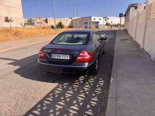 Mercedes-Benz  CLK 2004