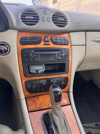 Mercedes-Benz  CLK 2004