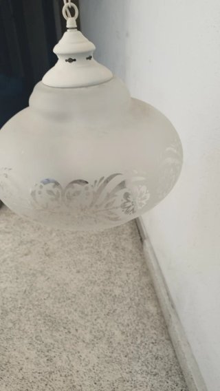 Lámpara colgante de cristal con diseño