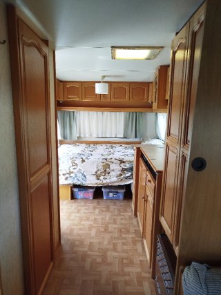 Vendo caravana knaus Azur de 1992  Negociable
