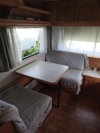 Vendo caravana knaus Azur de 1992  Negociable